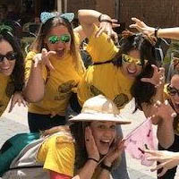 grupo chicas de despedida en Albacete